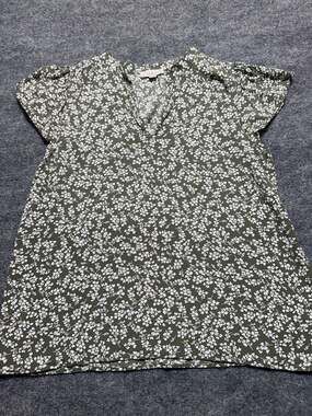 Loft Olive Green Floral Flutter Sleeve Shirt Size M Cottage Core Coquette